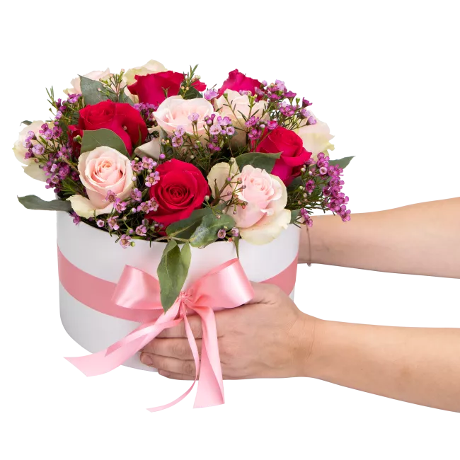 Box of pink roses